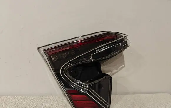 Toyota C-HR I Tailgate rear/tail lights 81590F4020 080320170025 16443F
