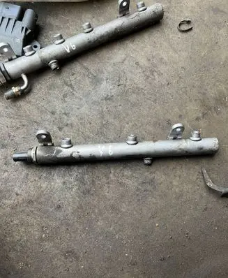 Mercedes-Benz ML W164 Fuel main line pipe A6420702695