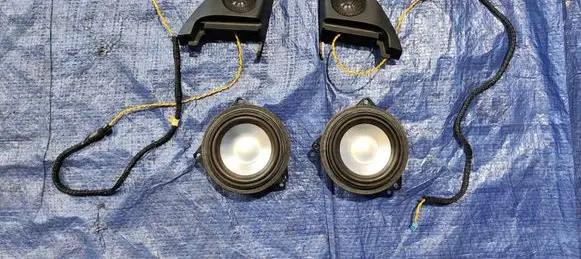 BMW 6 E63 E64 High frequency speaker in the rear doors 