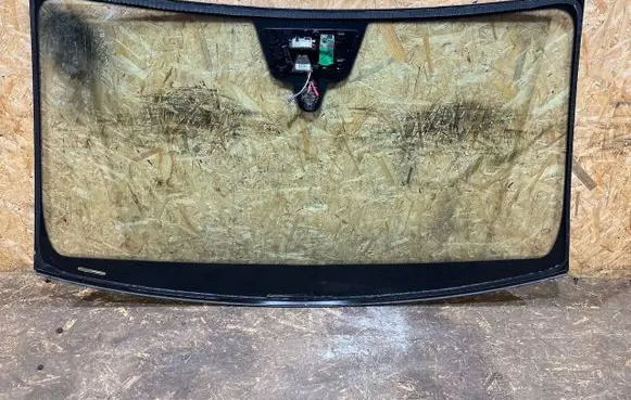 Porsche Cayenne (9Y0 9Y3) Front windscreen/windshield window 9y355555
