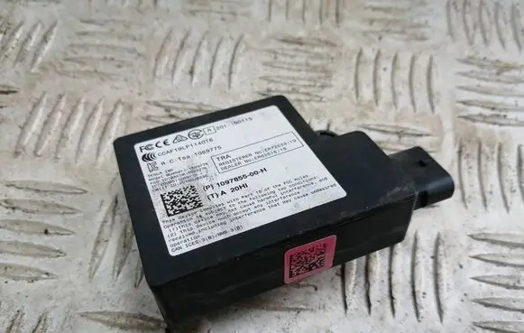 Tesla Model 3 Engine control unit/module ECU 109785500H 201190115 CCAF19LP1140T6