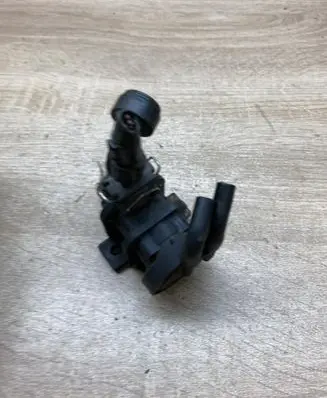 Opel Vectra B Turbo solenoid valve 90502860