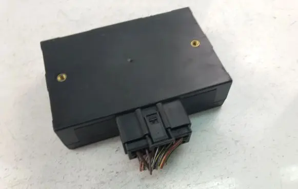 Volkswagen Polo Other control units/modules 6Q0959433G