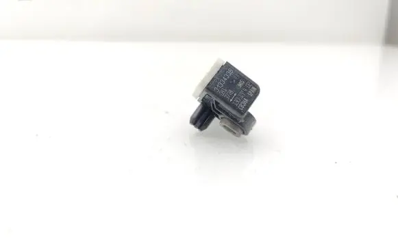 Volvo V60 Airbag deployment crash/impact sensor 31334336 C83HA 1306194