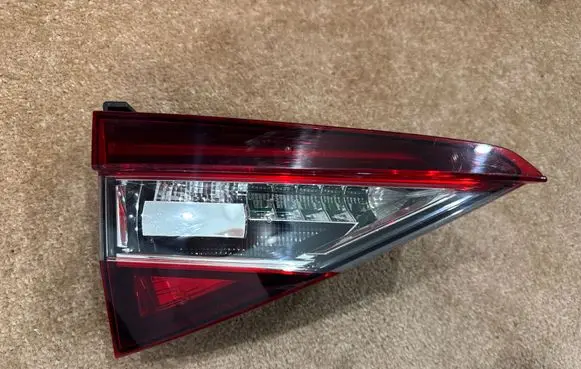 Skoda Superb B8 (3V) Tailgate rear/tail lights 3V9945307F 24022017