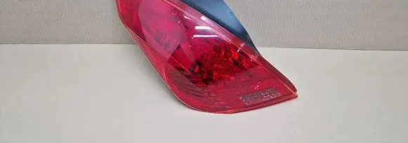 Peugeot 308 Rear/tail lights 085501949L