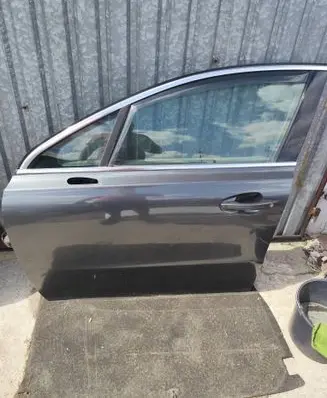 Peugeot 508 Front door DRZWILP508KTPB