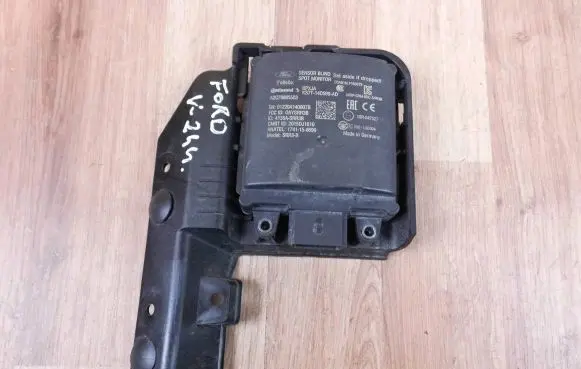 Ford Mondeo MK V Blind spot module KS7T14D599AD JS7T14D190AB