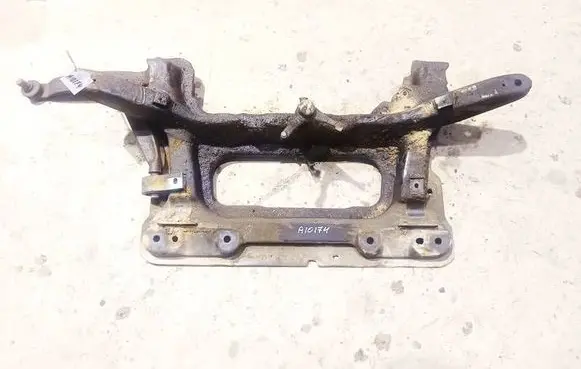 Citroen Berlingo Front subframe