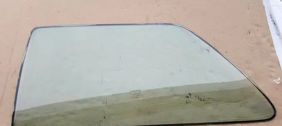 Volkswagen Golf II Rear side window