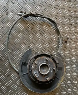 Toyota Corolla Verso AR10 Rear wheel hub