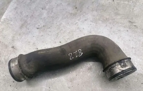Volkswagen Golf V Intercooler hose/pipe