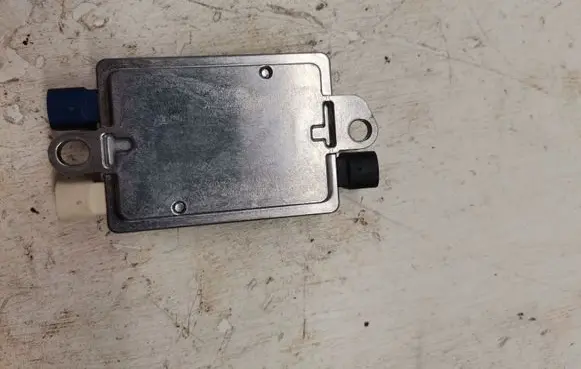 BMW M4 F82 F83 USB control unit 9355549