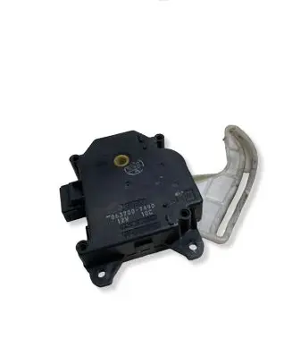 Toyota Corolla Verso E121 Air flap motor/actuator 0637007490