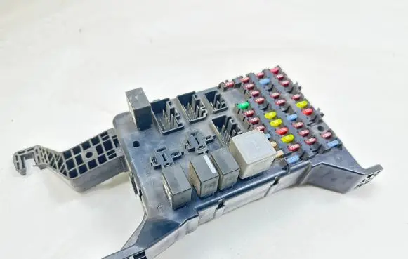 Ford Mondeo Mk III Fuse box set 4S7T14A073AB