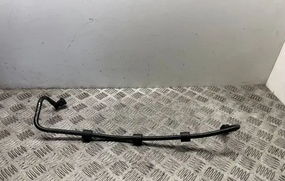 BMW 3 E92 E93 Vacuum line/pipe/hose 7608455