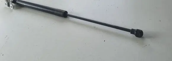 Renault Captur Tailgate/trunk strut/damper