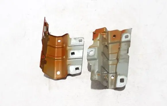 Renault Kangoo III Fender mounting bracket 641352285R
