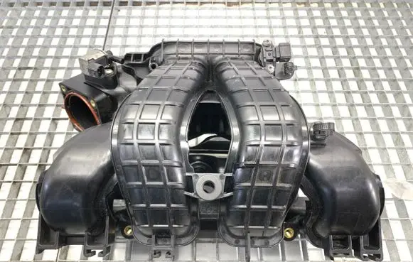 Mitsubishi Outlander Intake manifold 1540A095