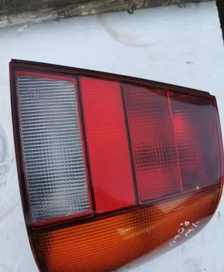 Volkswagen Polo III 6N 6N2 6NF Rear/tail lights 69906700