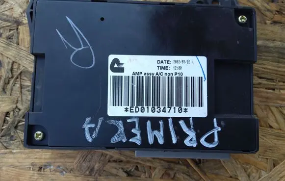 Nissan Primera Air conditioning/heating control unit ED01034710