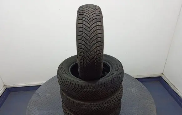 Fiat Punto (188) R17 C winter tire 5420068627974