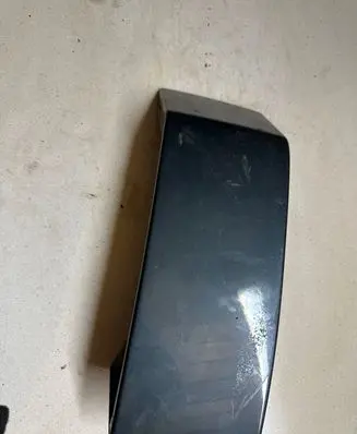 Volvo XC90 Rear/tail light trim molding 30698133 S3DHA