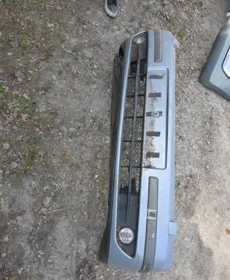 Renault Laguna II Front bumper 8200008270