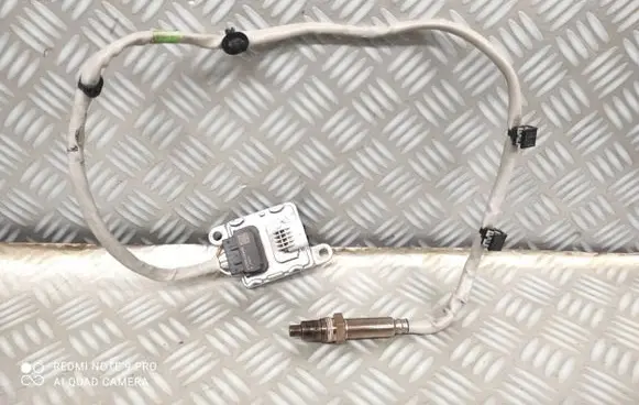Renault Trafic III (X82) Lambda probe sensor 227900040R