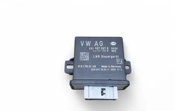 Audi Q3 8U Light module LCM 8X0907357E