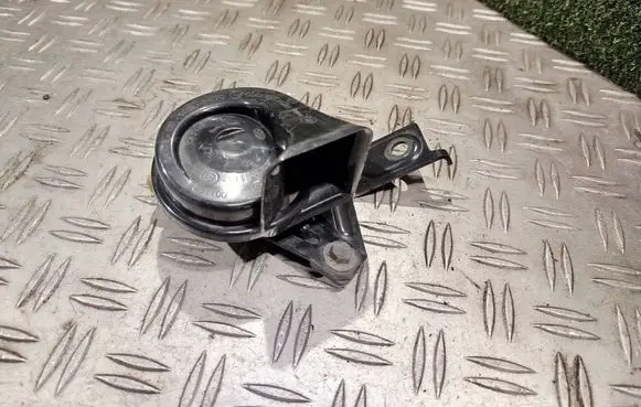 Renault Trafic III (X82) Horn signal 256105748R 93456400 6033EB2385