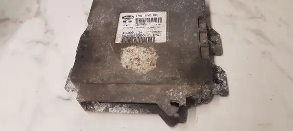 Peugeot 206 Engine control unit/module IAW1AP80 16300134