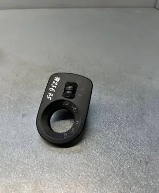 Seat Leon (1M) Headlight level height control switch 04059618