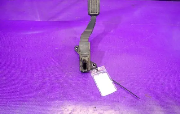 Toyota Yaris Accelerator throttle pedal 78110-0D160