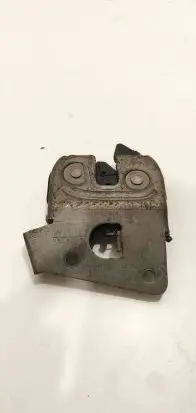 BMW 5 E60 E61 Seat back rest lock catch 7112864 BMN52207