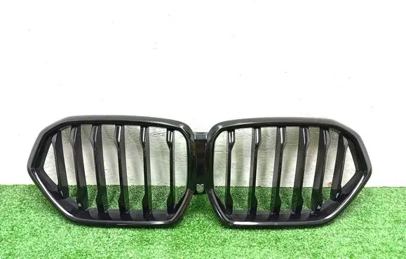 BMW X6 G06 Front grill 7481386