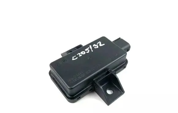 Mercedes-Benz C W205 Tire pressure control unit A0009001105