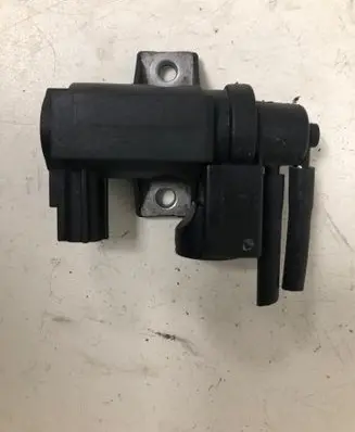Toyota Avensis T250 Turbo solenoid valve 258190R011