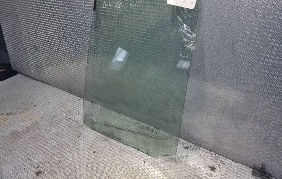Fiat Ducato Front door window glass four-door