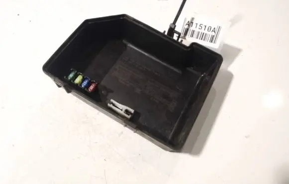 Fiat Sedici Fuse box cover 79J01