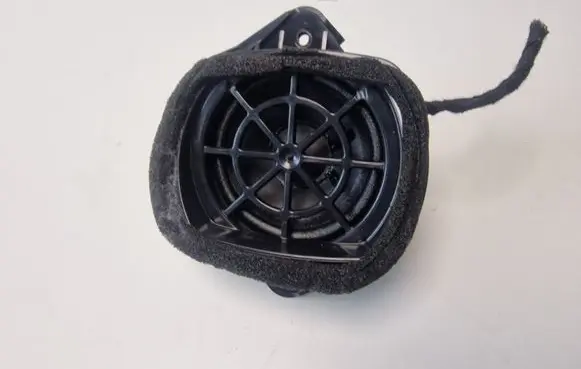 Audi A6 S6 C6 4F Front door speaker 4F9035411