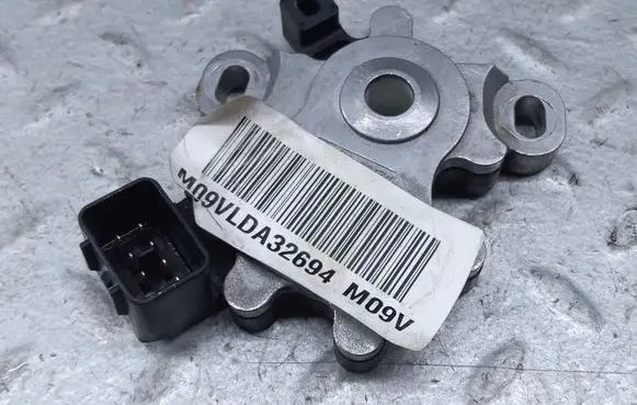 Hyundai i20 (BC3 BI3) Gear selector 427002D500