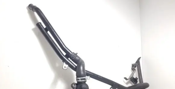 Skoda Octavia Mk3 (5E) Engine coolant pipe/hose 5Q0122157AJ 04L121131J