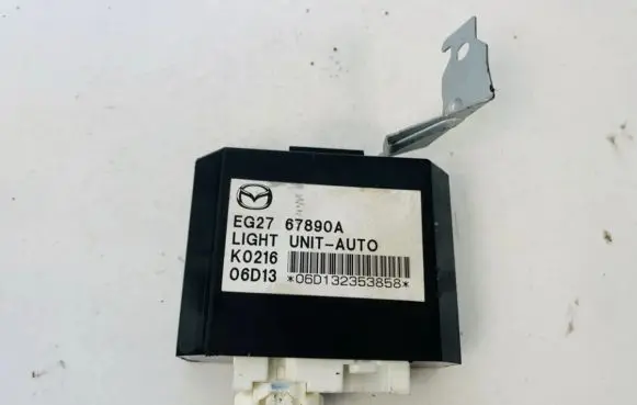 Mazda CX-7 Light module LCM eg2767890a k021606d13