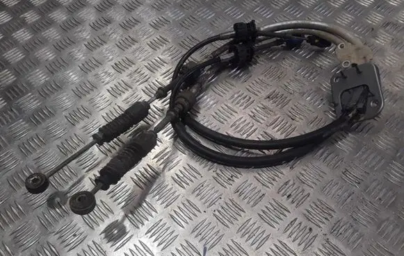 Toyota Corolla Verso AR10 Handbrake/parking brake wiring cable 
