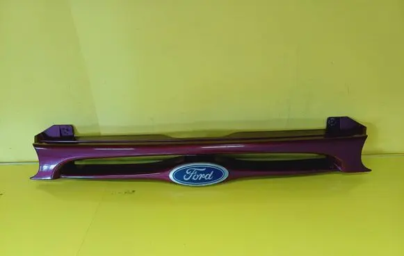 Ford Mondeo MK I Front grill 93BG8A133AEW