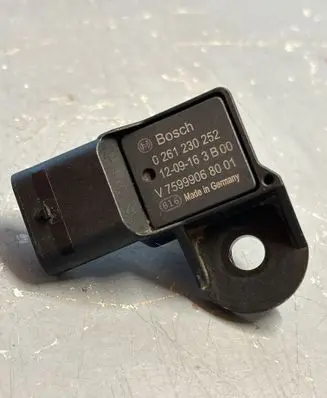 BMW 1 F20 F21 Air pressure sensor 0261230252 1209163B00 7599906