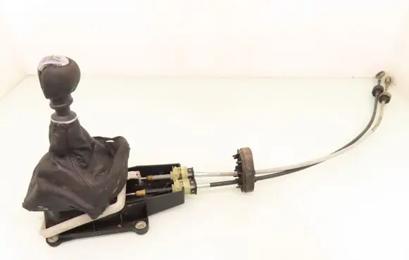 Opel Signum Gear shifter/selector 13106476