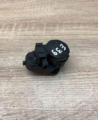 BMW 5 E39 Air flap motor/actuator 6902696