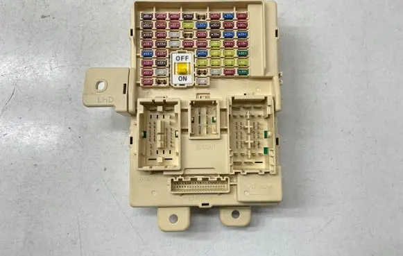 KIA Sportage Fuse module 91955D9640